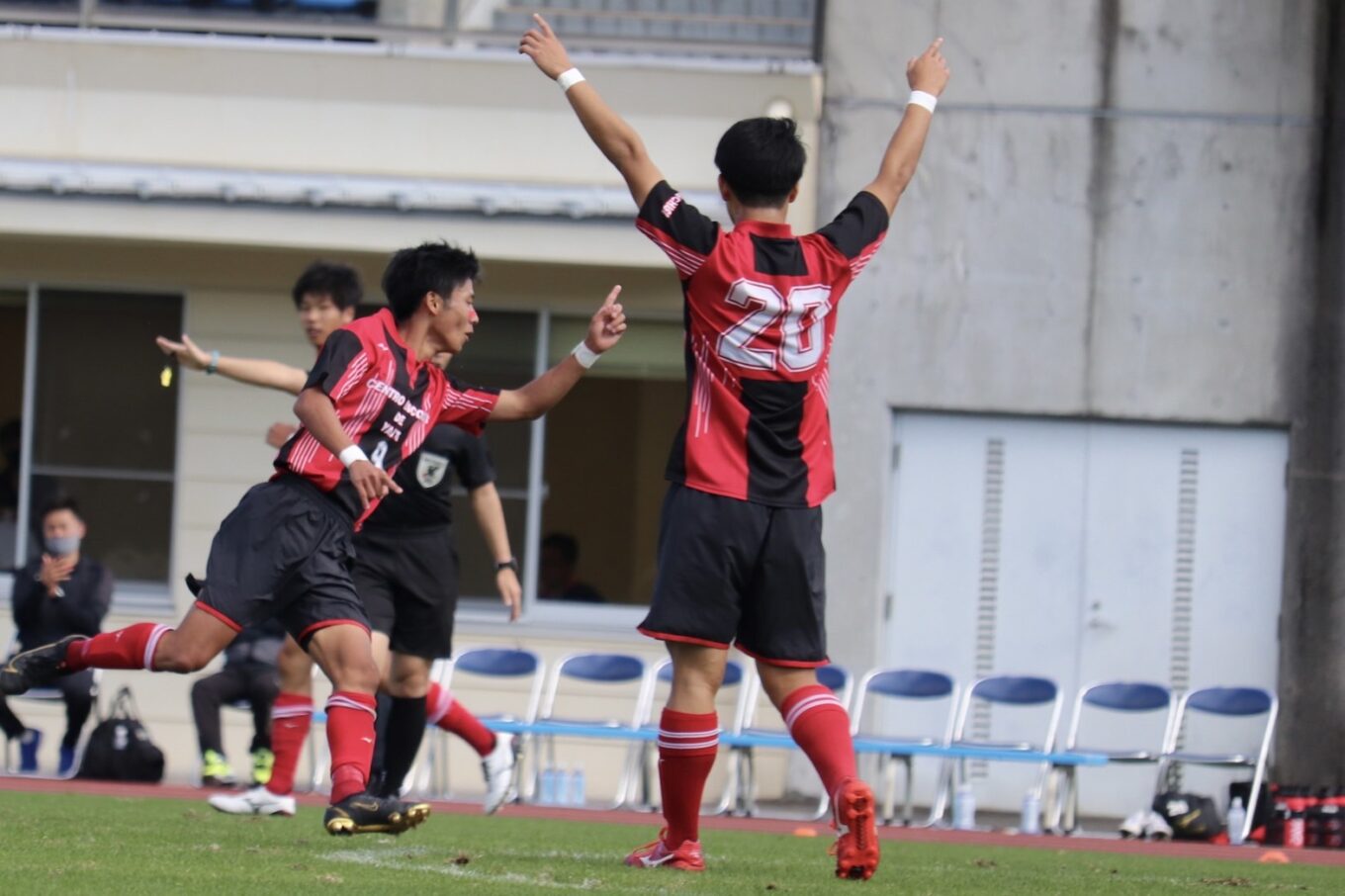 全商品対象が 聖和学園 全国大会 迷彩ピステ上 アスレタ - サッカー ...